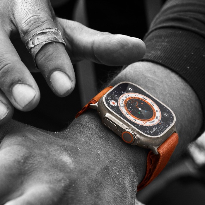 Smartwatch Apple Watch Ultra Titanium 49mm με eSIM Πορτοκαλί MNHH3GKA